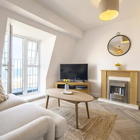 2 Bed In Oc-s005 Apartment